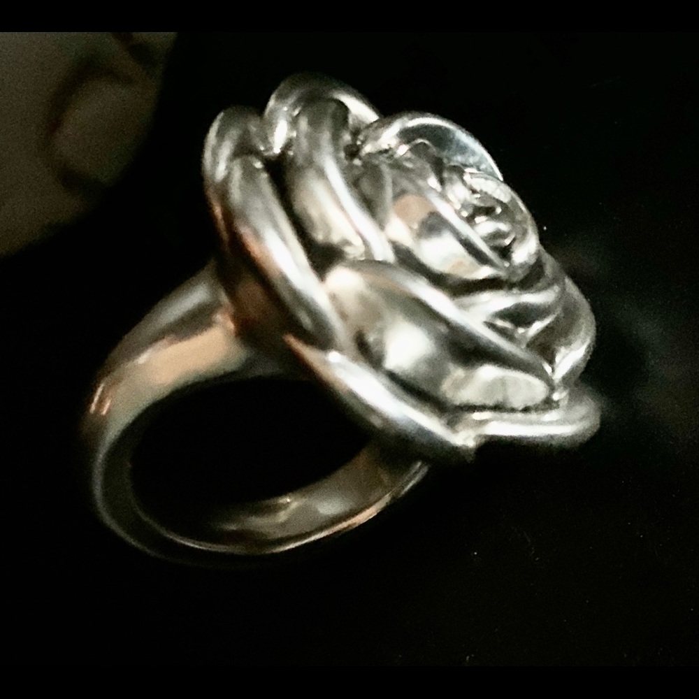 Sterling silver rose ring